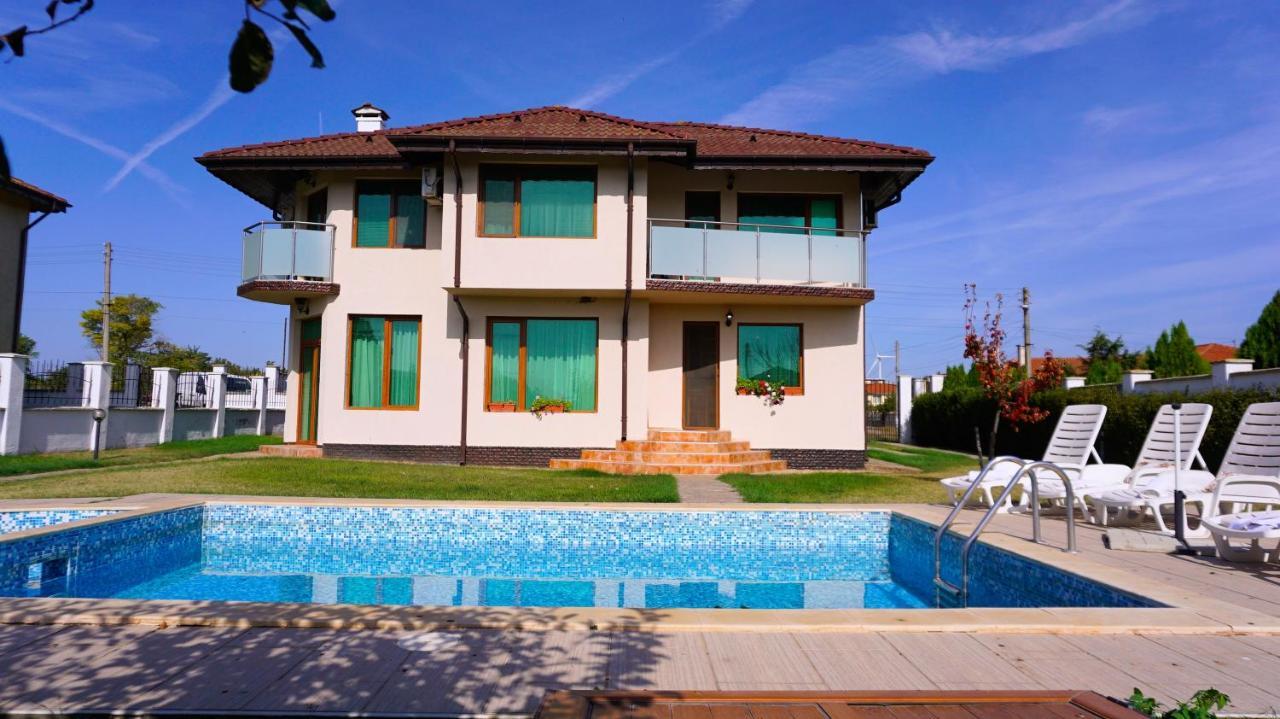 Вила Помело - Family Villa Pomelo Bulgarevo Luaran gambar