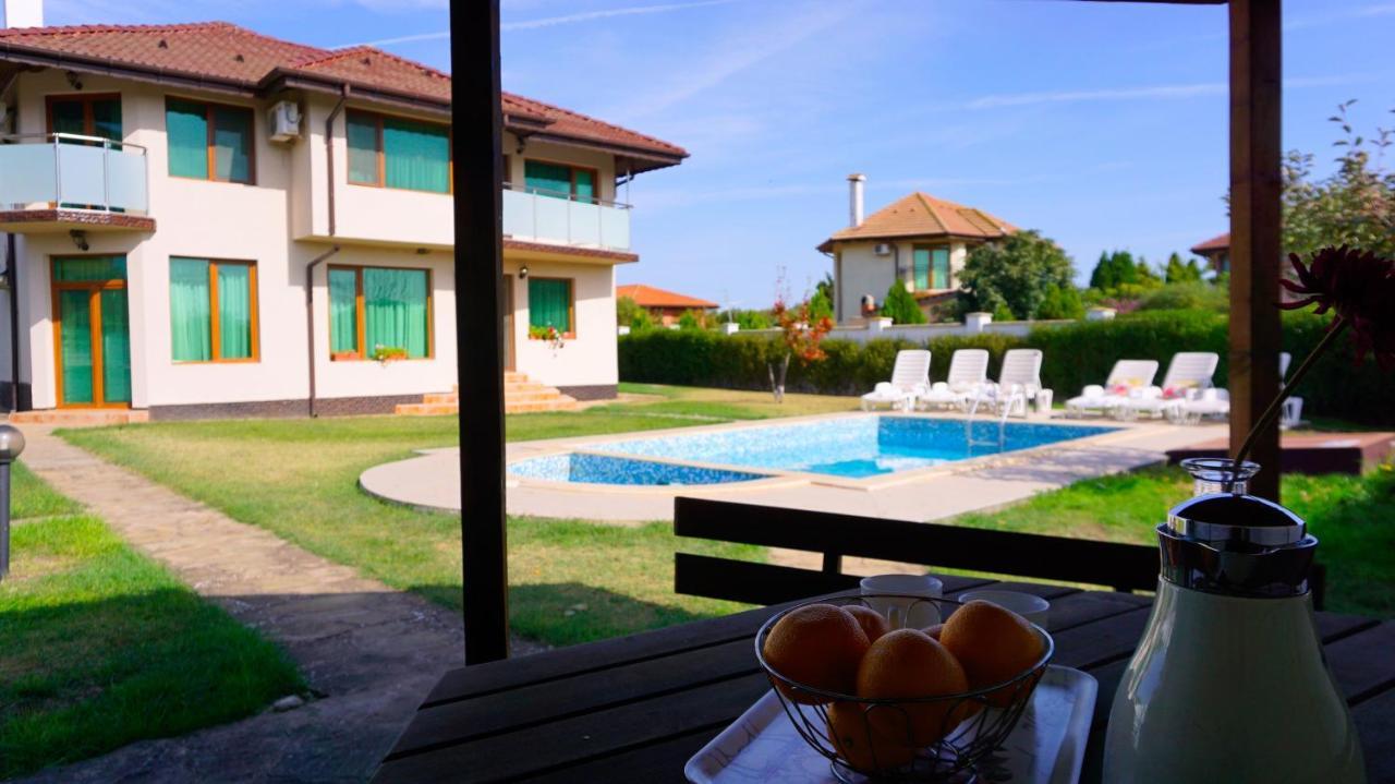 Вила Помело - Family Villa Pomelo Bulgarevo Luaran gambar