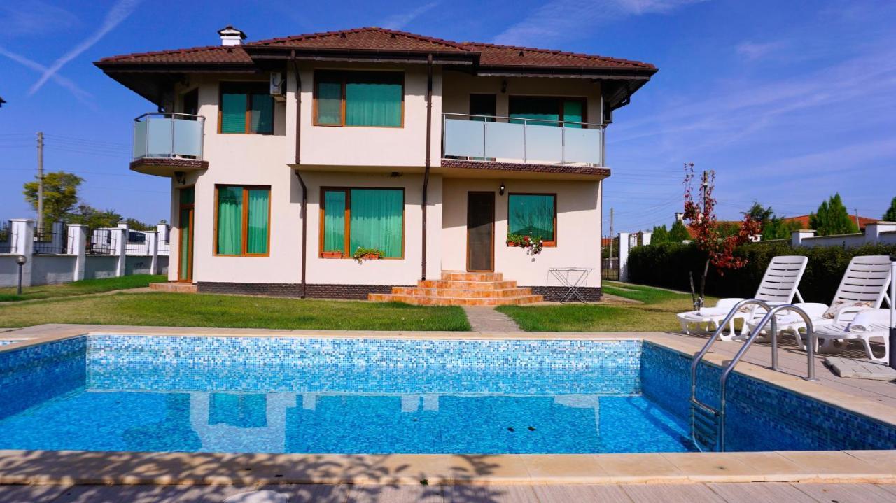 Вила Помело - Family Villa Pomelo Bulgarevo Luaran gambar