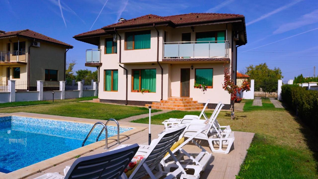 Вила Помело - Family Villa Pomelo Bulgarevo Luaran gambar