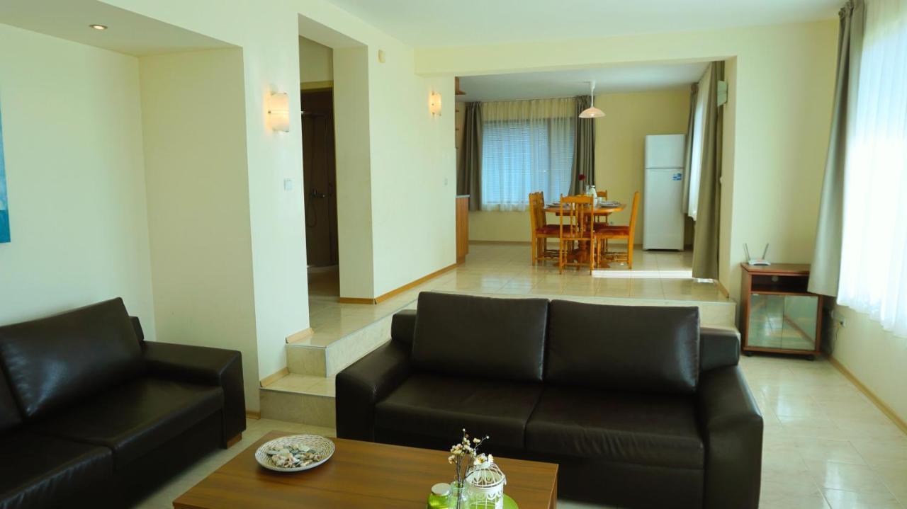 Вила Помело - Family Villa Pomelo Bulgarevo Luaran gambar